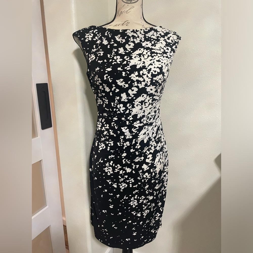 Lauren Ralph Lauren Black & Ivory FloralRuched Cap Sleeve Sheath Dress SZ 6 1